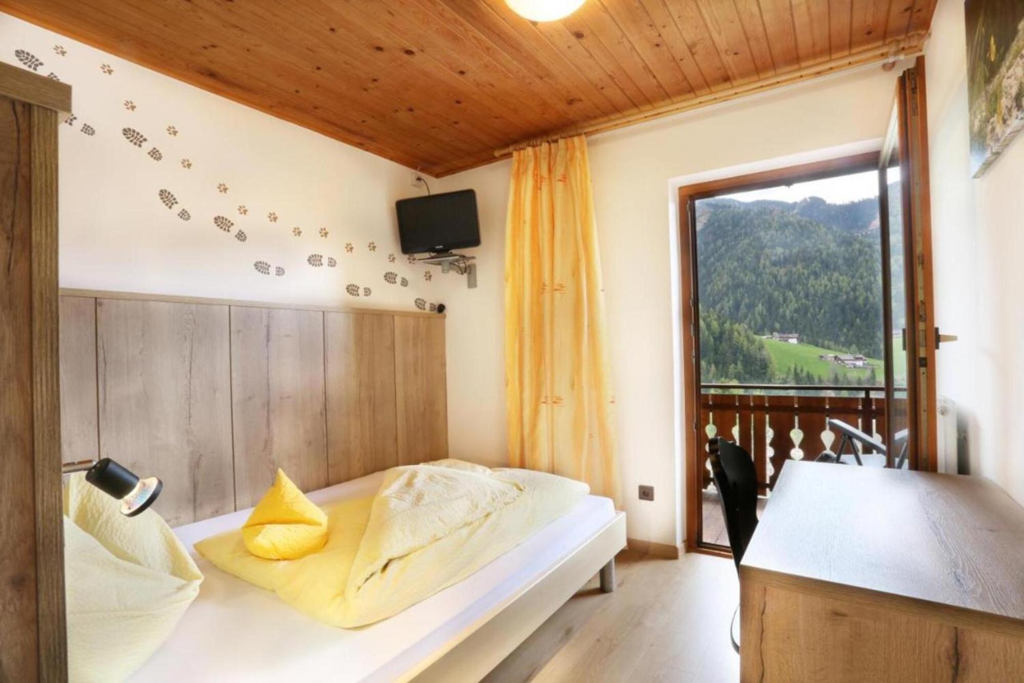 Bed and Breakfast Veltierhof Villnoess Esterno foto